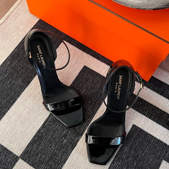 Saint Laurent Amber patent black sandals EU 39 - Picture 2 of 7